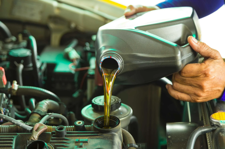 Best Engine Oils in UAE